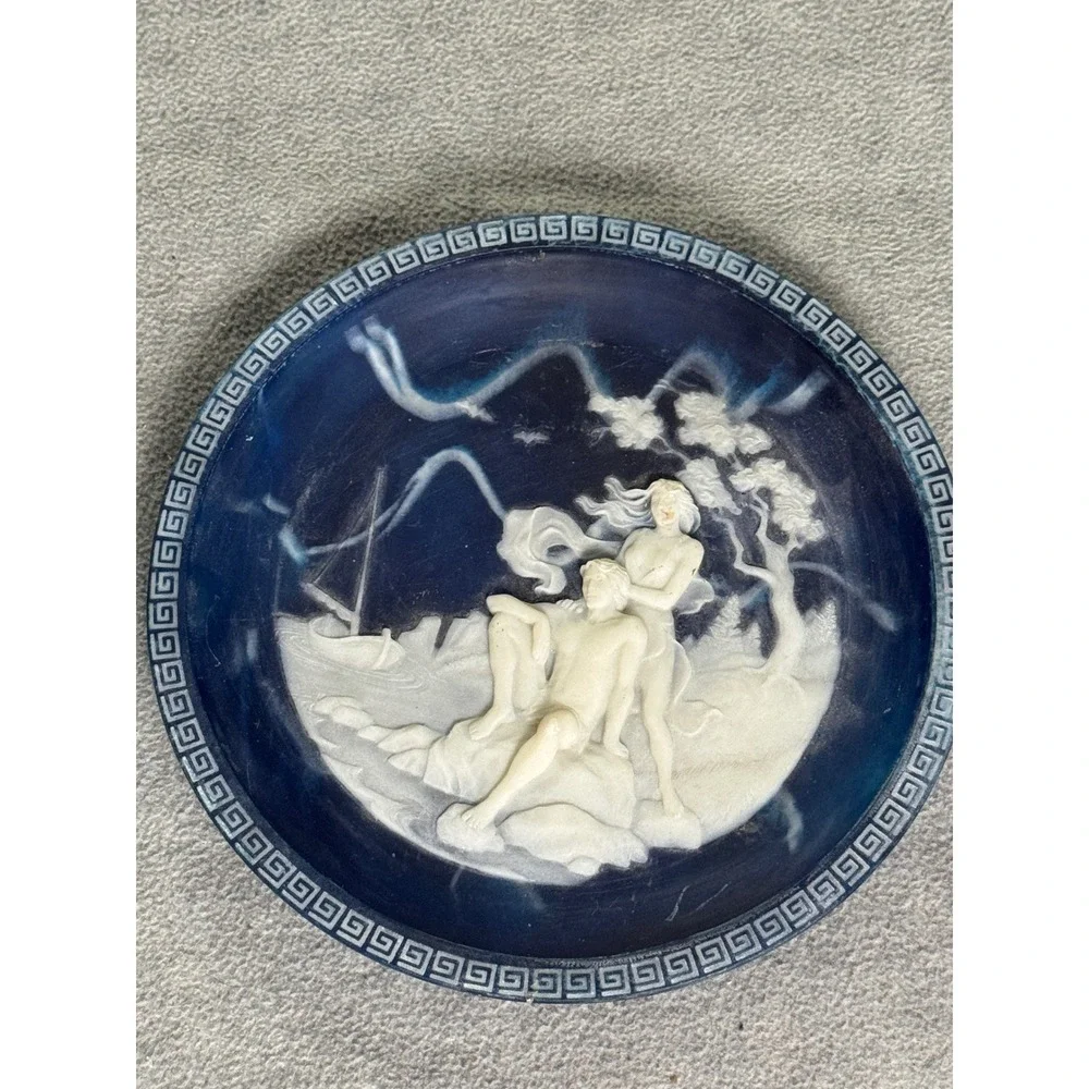 Incolay Studios Voyage of Ulysses Lapis Blue Cameo Plates Set of 2 Brunettin